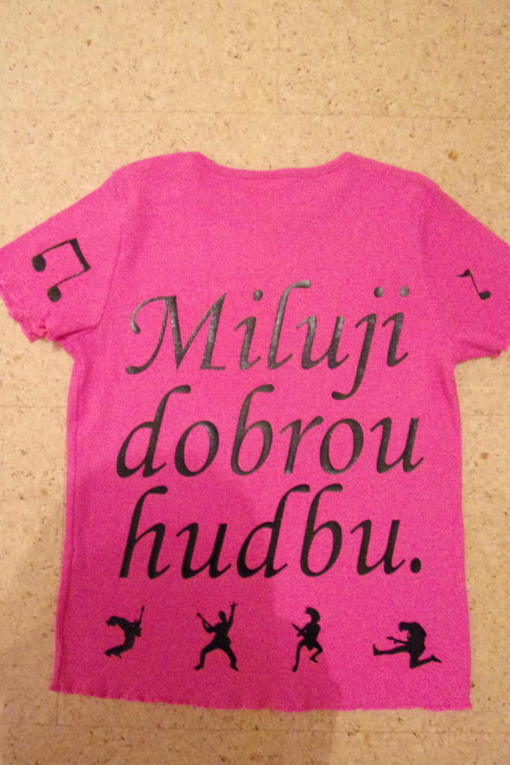 2019_Tricko_ Lucka 1_zada